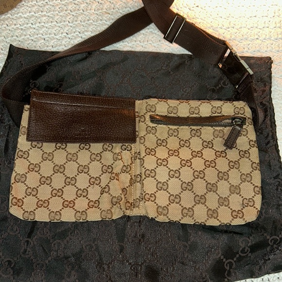 Gucci GG Canvas Belt Bag - Picture 3 of 17